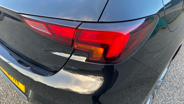 Vauxhall Astra 1.5 Turbo D Griffin Edition 5dr Diesel Hatchback